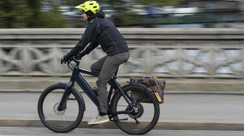E-Bike-Fahrer in Zürich, 2020. (Symbolbild)