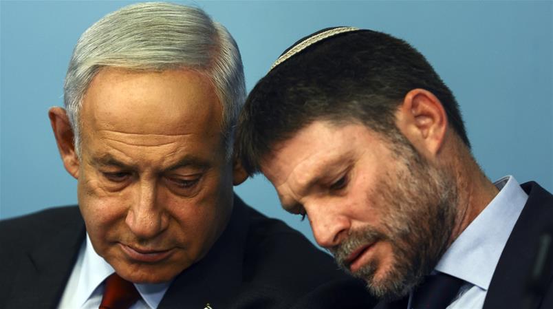 Der israelische Ministerpräsident Benjamin Netanjahu mit Finanzminister Bezalel Smotrich.