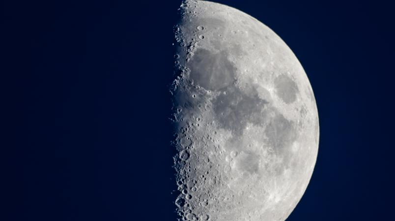 Die unbemannte Mondsonde soll Gesteinsproben von der erdabgewandten Seite des Mondes zurückbringen.