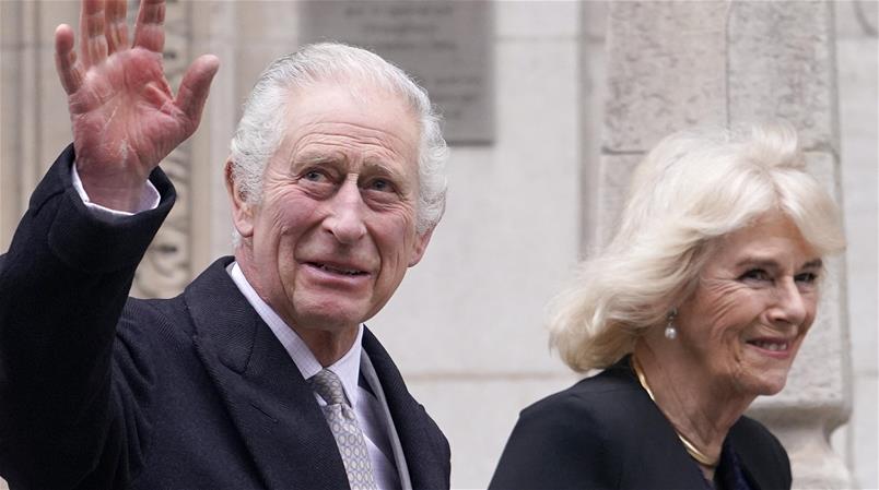 Schon ein Jahr König und Königin: Charles und Camilla.