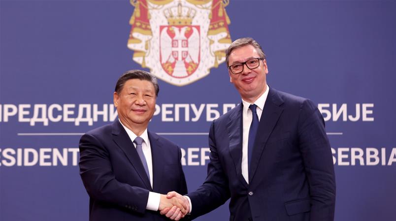 Xi Jinping und Aleksandar Vucic haben sich in Serbien angenähert.