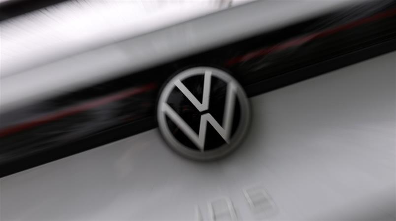 Der Autobauer Volkswagen wird für sein Werk in Westchina kritisiert.