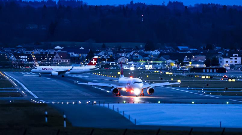 Der Flughafen Zürich übertraf bei den Passagierzahlen 2024 die eigenen Erwartungen. 