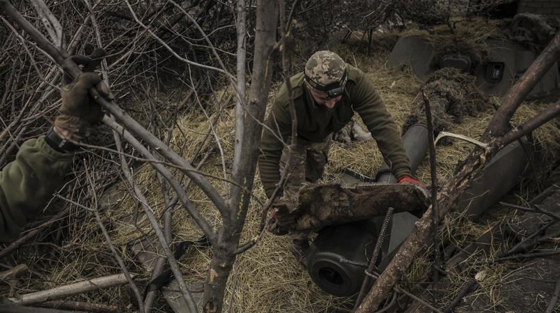 Kiev a affirmé dimanche avoir repris aux forces russes la localité minière de Pichtchané.