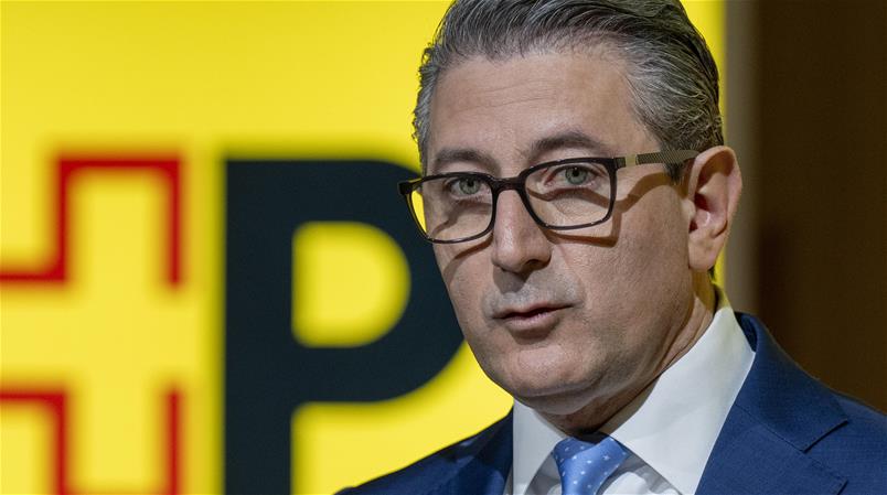 Post-Chef Roberto Cirillo an der Jahresmedienkonferenz.