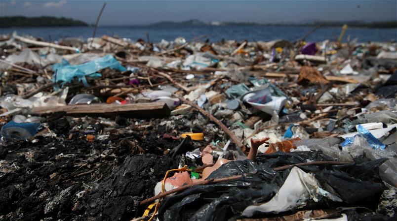 Mikroplastik ist nicht nur an der Meeresoberfläche ein Problem, sagen Forschende.