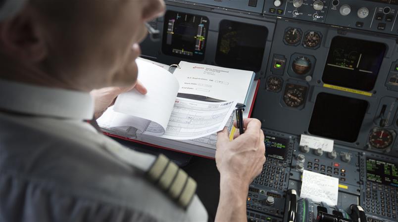Bei der Swiss fehlen im Sommer zahlreiche Pilotinnen und Piloten.