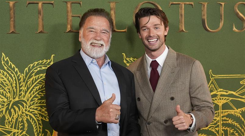 Arnold und Patrick Schwarzenegger an einer Filmpremiere im Februar 2025.