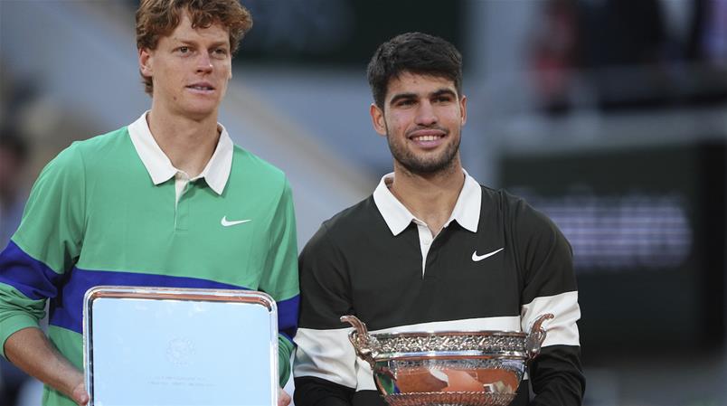 Jannik Sinner et Carlos Alcaraz ont livré une finale qui restera dans les annales.