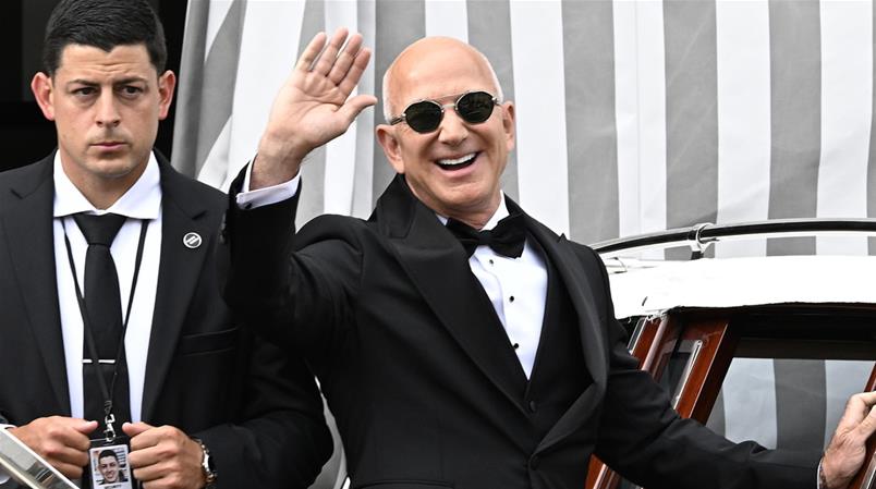 Die Hochzeitfeier dürfte Jeff Bezos schätzungsweise mindestens zehn Millionen US-Dollar kosten.