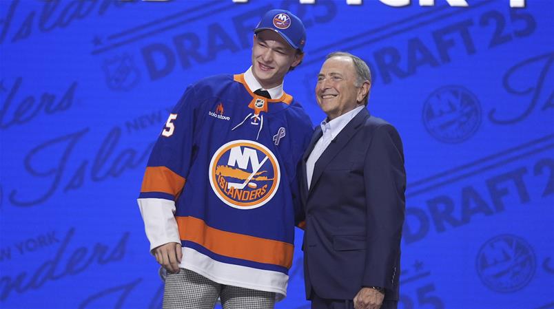Matthew Schaefer a été drafté en no1 lors de la draft.